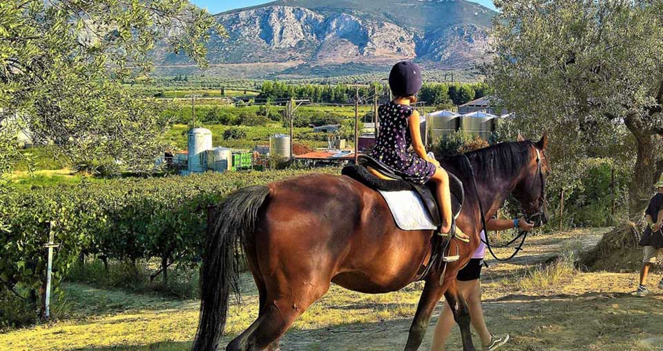 Ιππασία στο Τολό